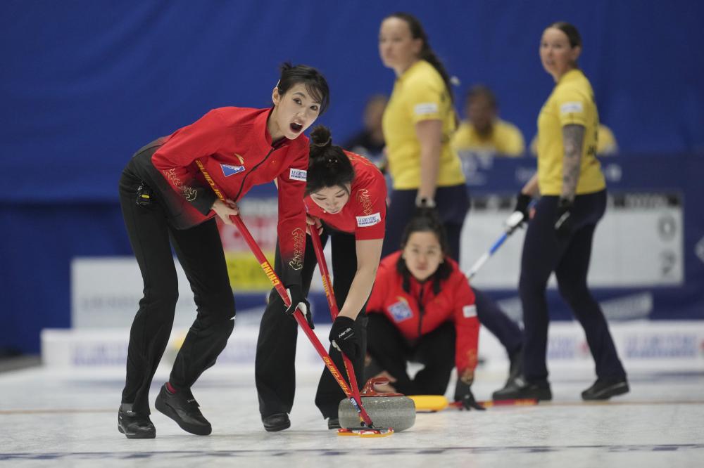 友谊赛半场：米德、斯坦韦均双响，中国女足0-5英格兰女足